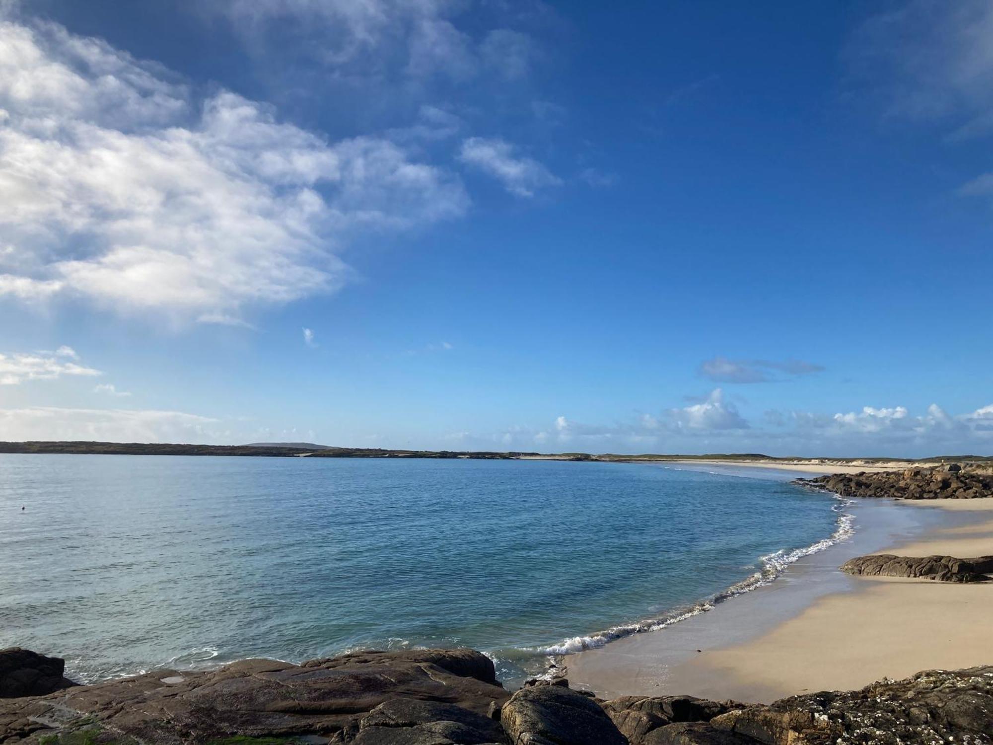 مبيت وإفطار Roundstone Retreats Islandview المظهر الخارجي الصورة