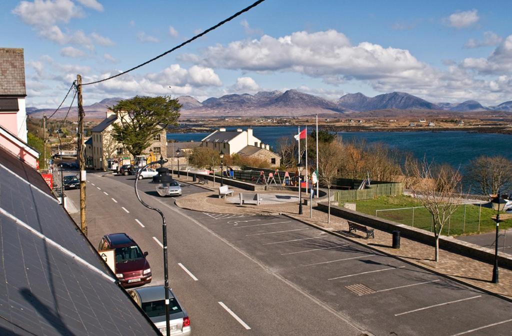 مبيت وإفطار Roundstone Retreats Islandview المظهر الخارجي الصورة